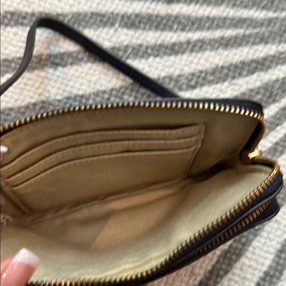 COACH SAFFIANO WRISTLET - Picture 8 of 9